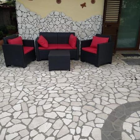 Gollai House Apartment Orosei Exterior photo